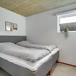 Caterina - 100m From The Sea By Interhome Feriehus *